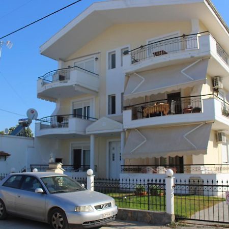 Paralia Ofriniou Gr Sunrise Apartments 3 Экстерьер фото